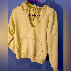 Gap Small v-neck hooded sweatshirt, so soft. Great condition. Green in color